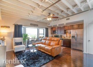 Foto del edificio - 1 br, 2 bath House - 78 E Chestnut St Apt 606