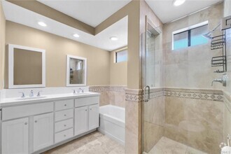 Building Photo - 48 Wetstone