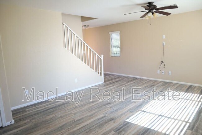 Foto del edificio - 7265 W Glenn Dr
