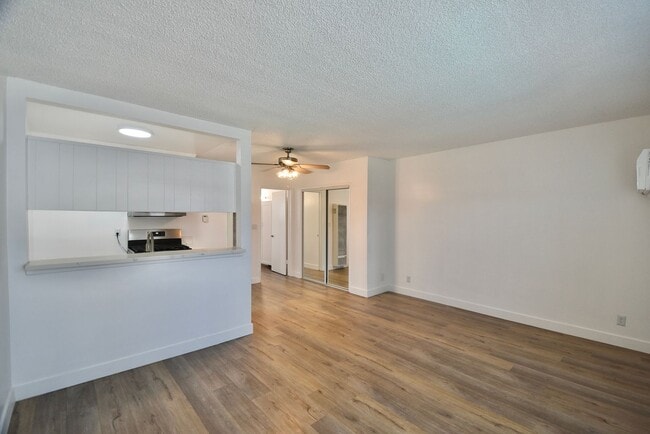 Building Photo - 12255 Burbank Blvd
