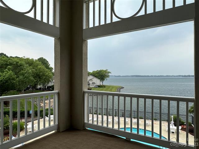 Building Photo - 18601 Vineyard Point Ln