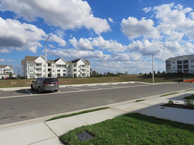 Foto del edificio - 2677 Bevel Ln