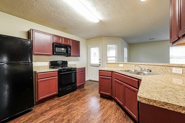 Building Photo - 12633 Lady Slipper Rd