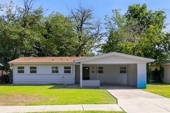 Building Photo - 5825 Aton Ave