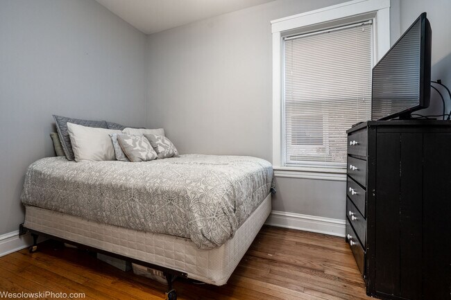 Foto del edificio - 4426 N Whipple St