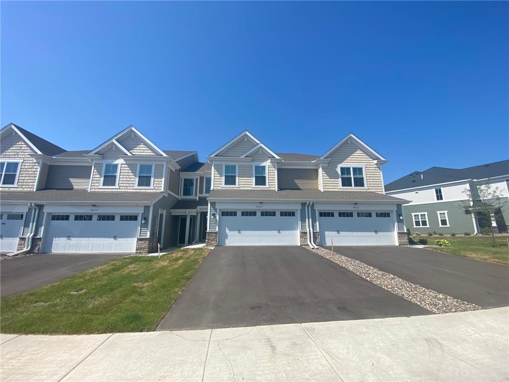 9469 4th St N, Lake Elmo, MN 55042 Townhome Rentals in Lake Elmo MN