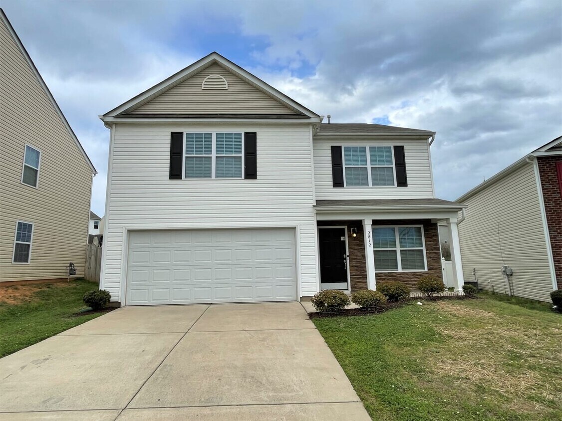 Primary Photo - 2812 Easton Knoll Dr