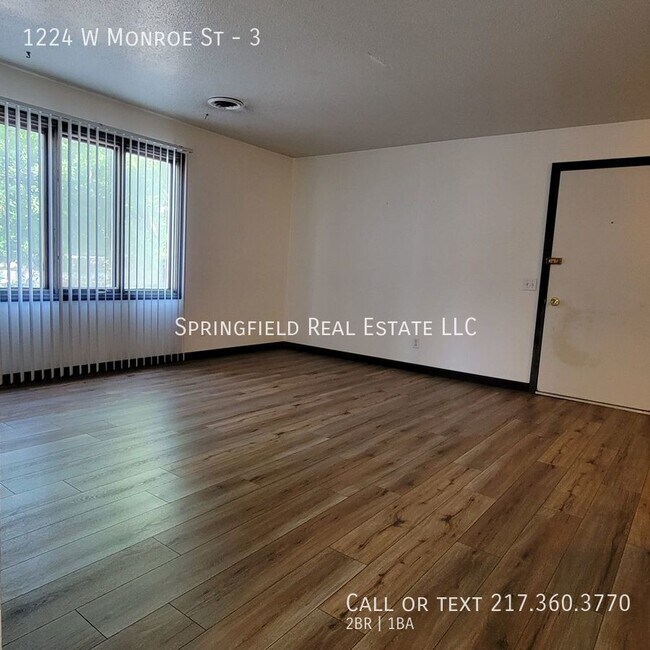 Building Photo - Rent this 'Roomie Delight' 2 Bed/1 Bath Ap...