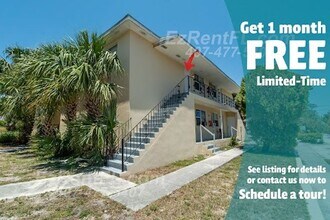 Building Photo - 801 N Sapodilla Ave