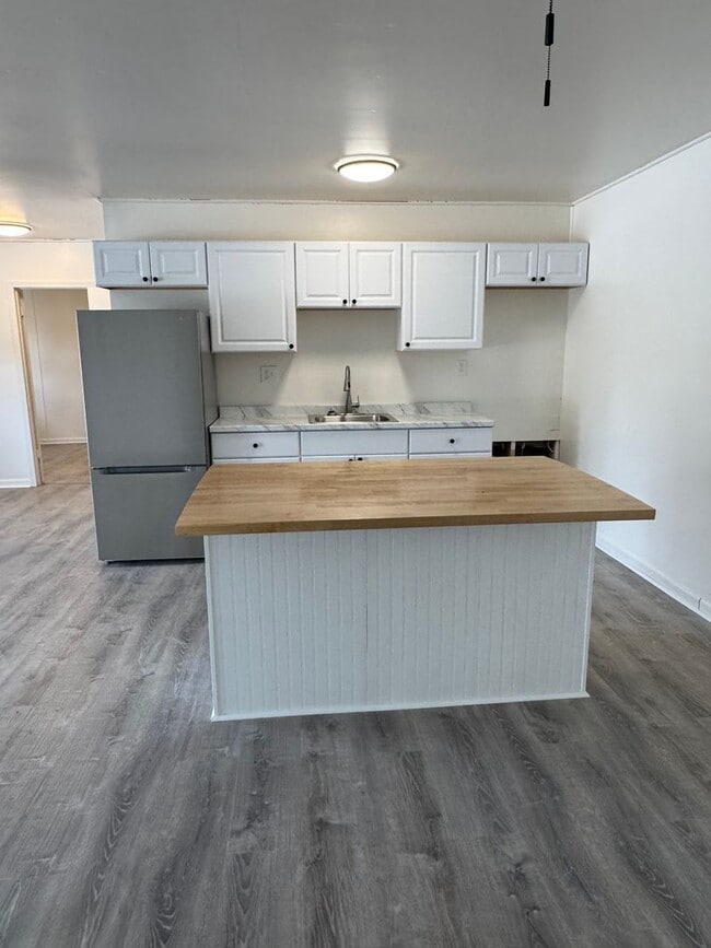 Building Photo - 2341 County Rd 269