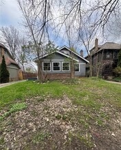 Building Photo - 3327 Bradford Rd