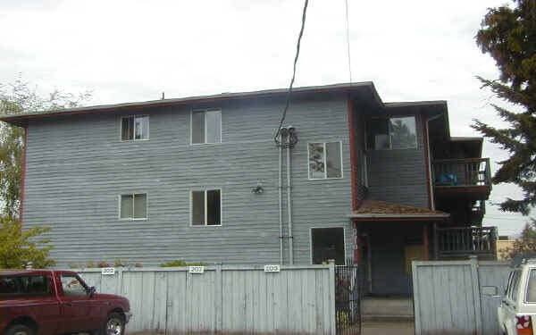 Foto del edificio - 10510 Whitman Ave N