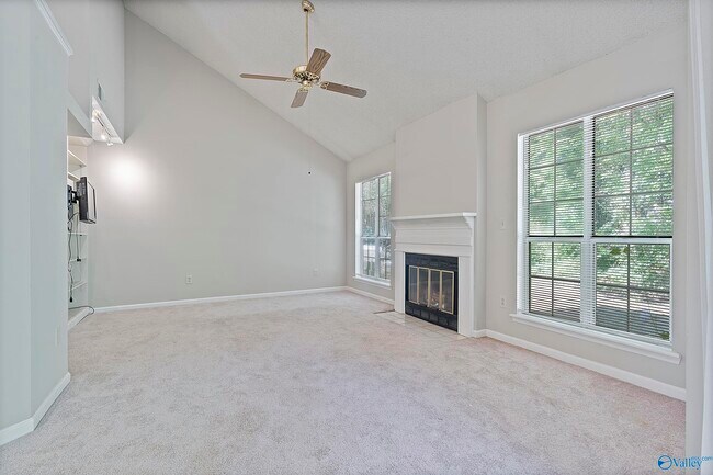 Building Photo - 136 Stone Meadow Ln