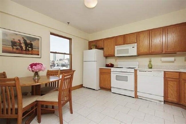 Foto del edificio - 84 Bloomfield St