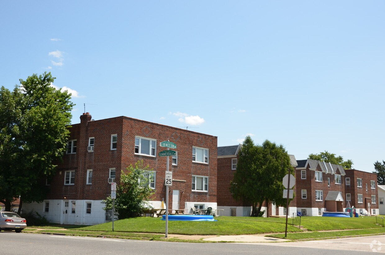 Foto principal - 1205 - 1207 Princeton Ave
