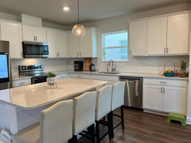 Foto del edificio - 30555 Thunderbird Dr