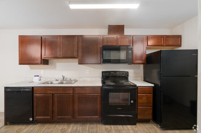 Interior Photo - Beau West