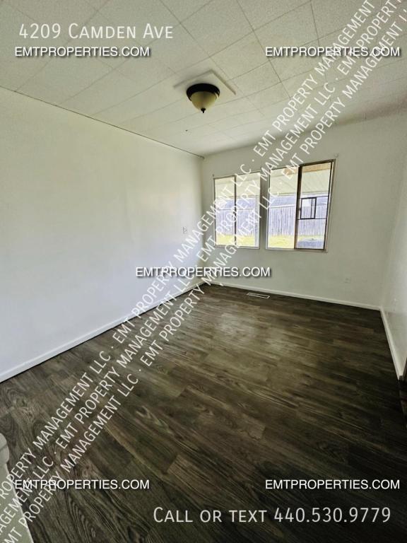 Building Photo - 4209 Camden