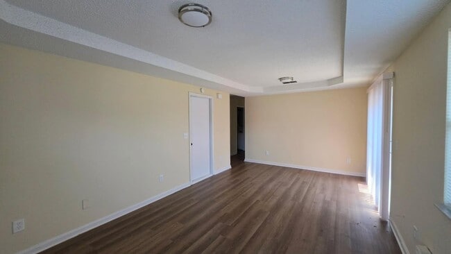Building Photo - 6117 Key Hollow Ct