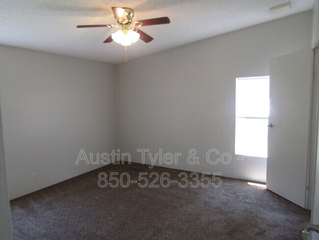 Building Photo - 6070 Nubbin Ridge Rd