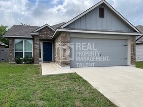 Building Photo - 3038 Dade Loop
