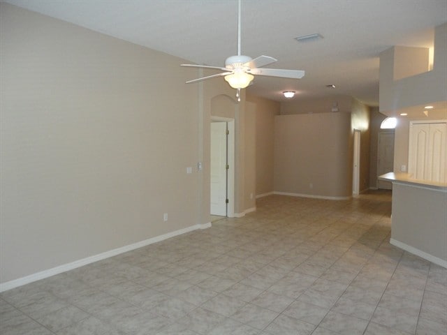 Foto del edificio - 9827 White Barn Way