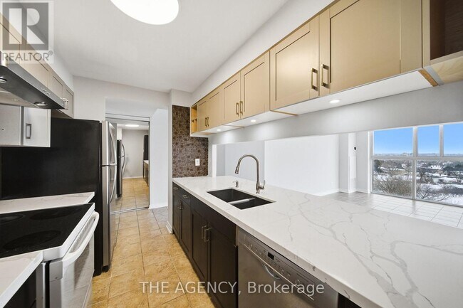 Building Photo - 90 Dale Ave