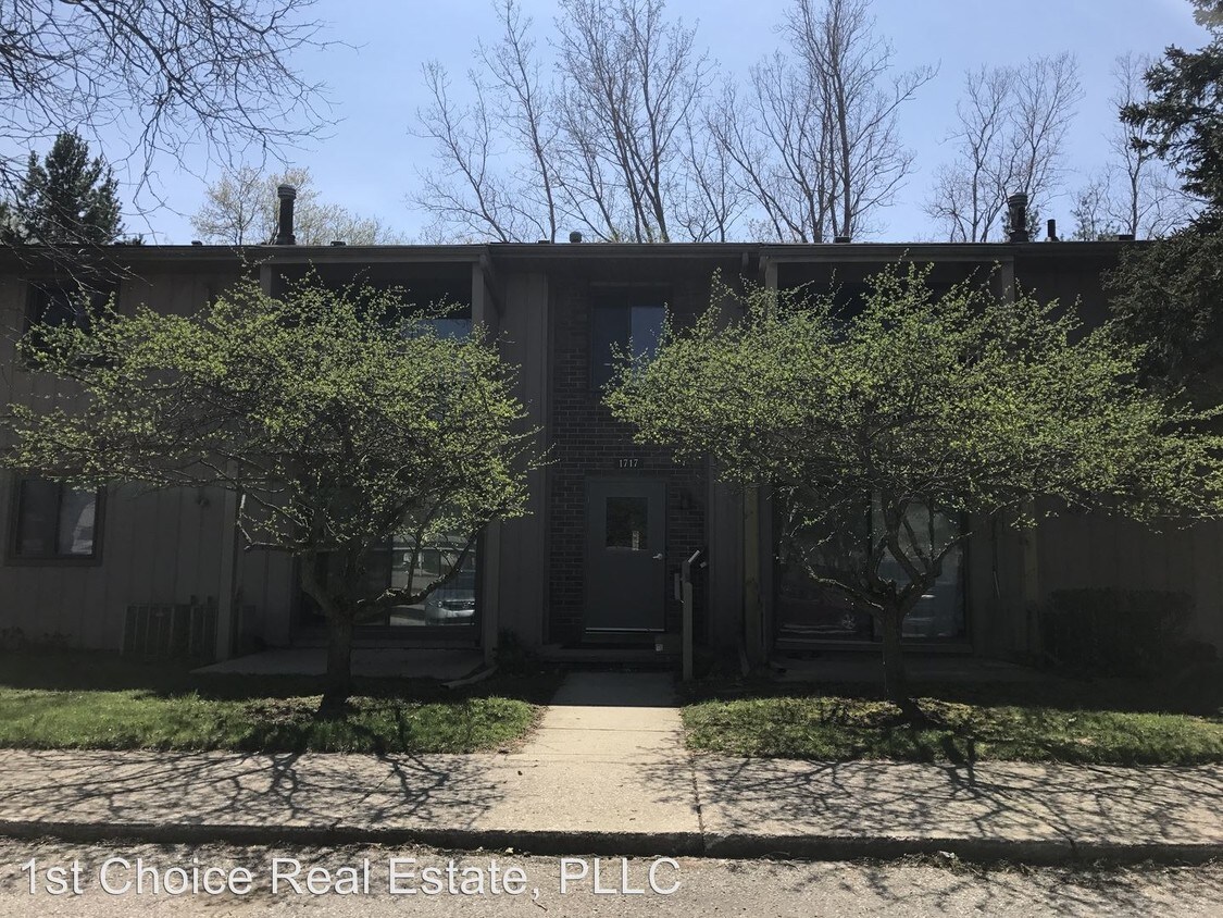 1717 Maple Rdg, Haslett, MI 48840 House Rental in Haslett, MI