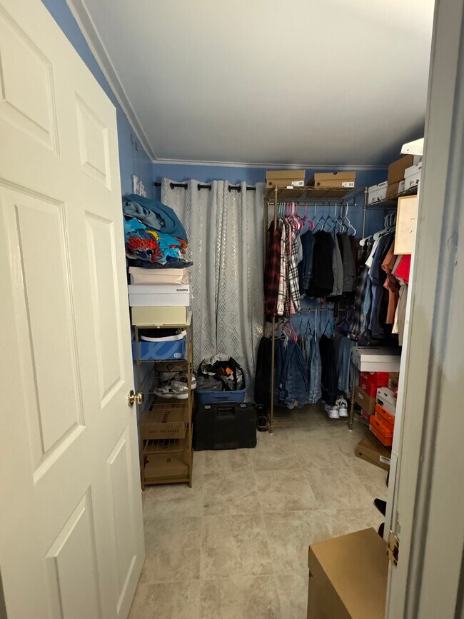 Foto del edificio - 186 Bradley St