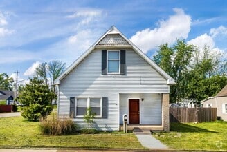 Building Photo - 3325 Claremont Ave