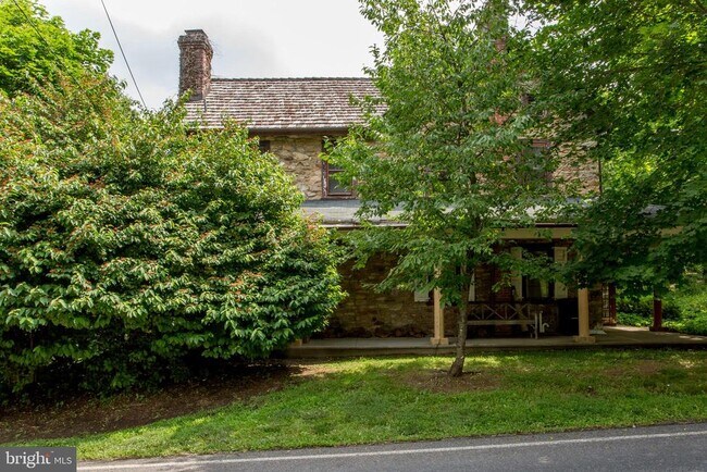 Building Photo - 3115 Gallows Hill Rd