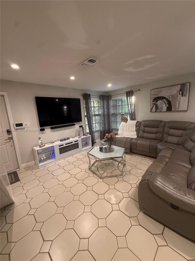 Foto del edificio - 13330 SW 59th Terrace