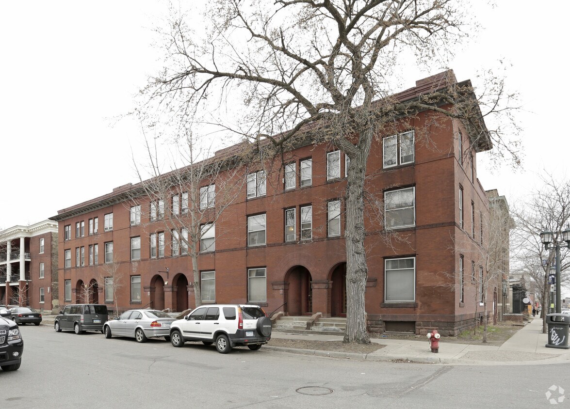 Foto principal - 1-11 E 25th St