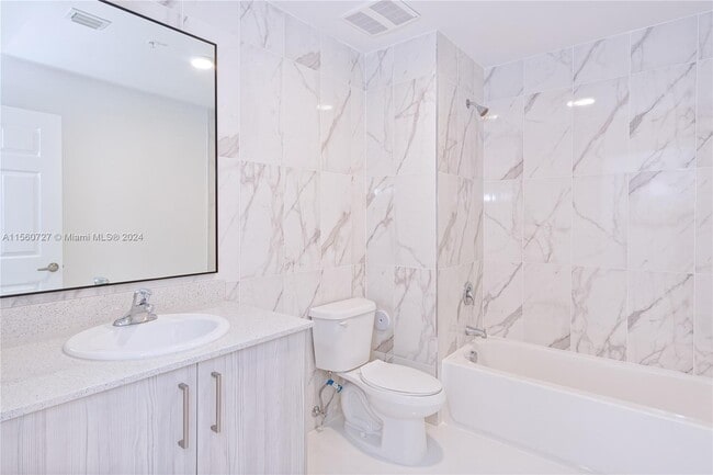 Building Photo - 10950 NW 82nd St