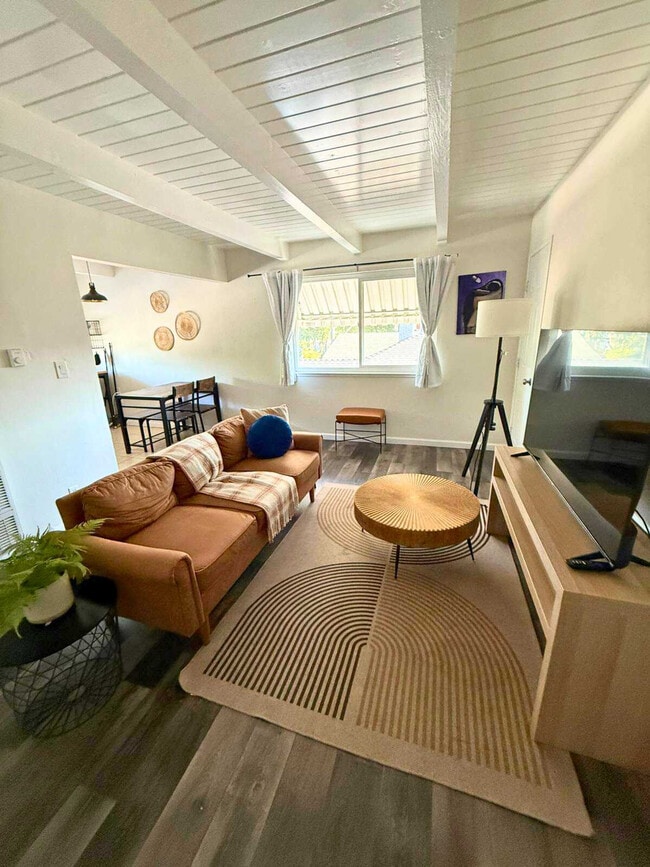 Foto del edificio - 2312 Bonar St