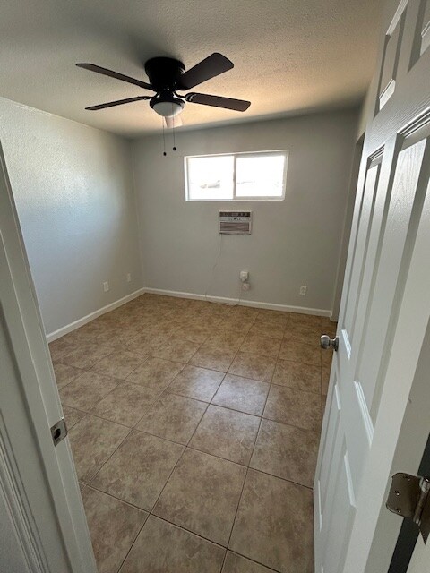 Foto del edificio - 417 N 32nd Pl