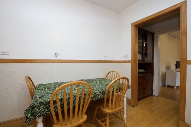 Foto del edificio - 6315 N Glenwood Ave