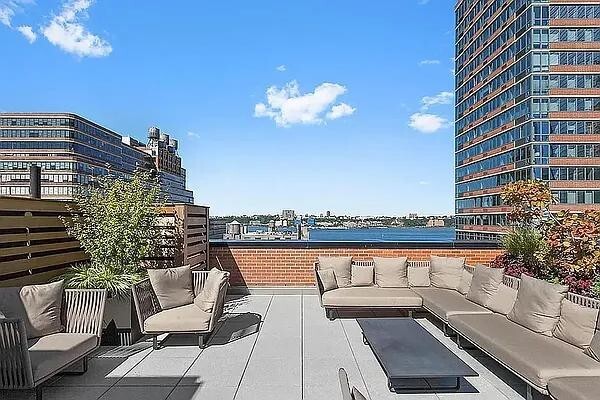 Foto del edificio - 540 W 28th St