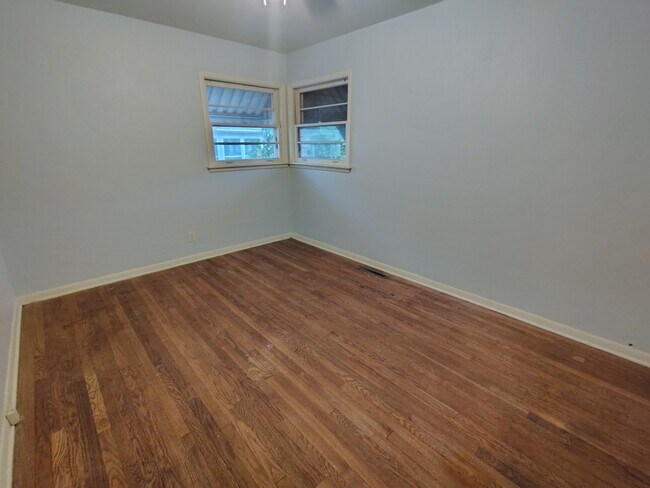 Foto del edificio - 2021 24th St