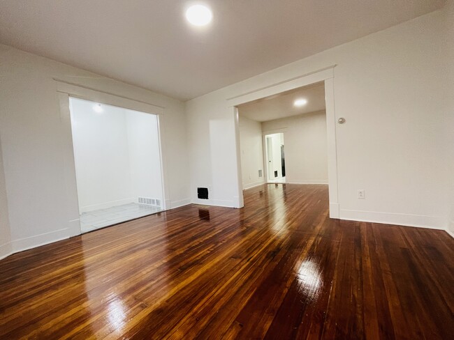 Living Room - 1086 Baker Ave