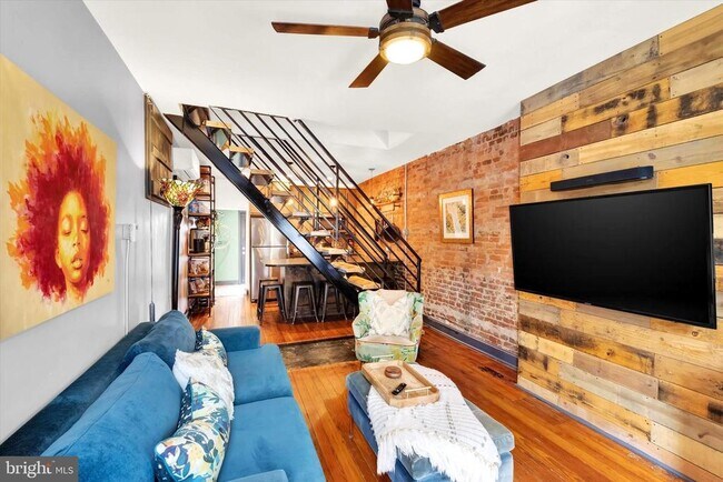 Building Photo - 2226 Taggert St