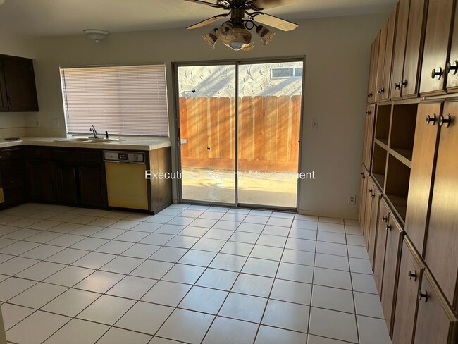 Foto del edificio - House for Rent|668 Sonora Ave., Merced