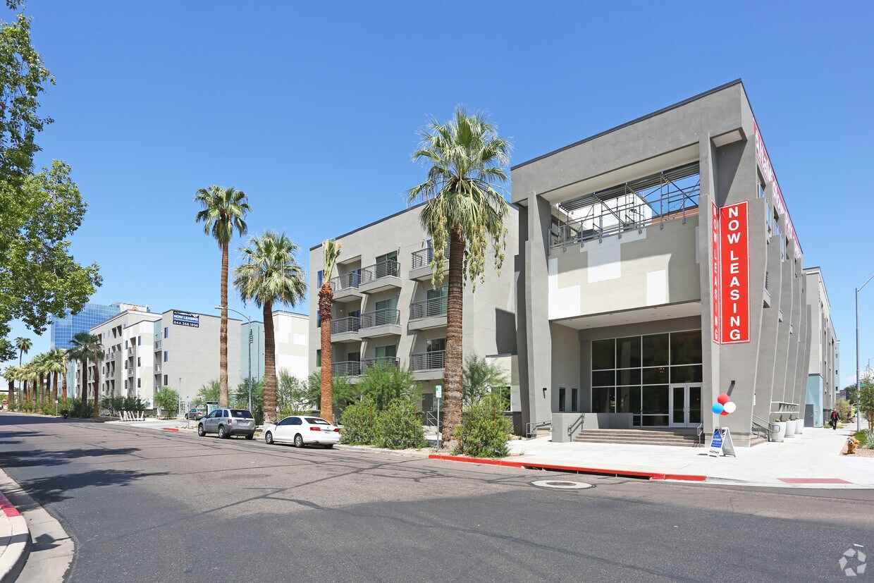 Thomas at Midtown Apartments Phoenix, AZ