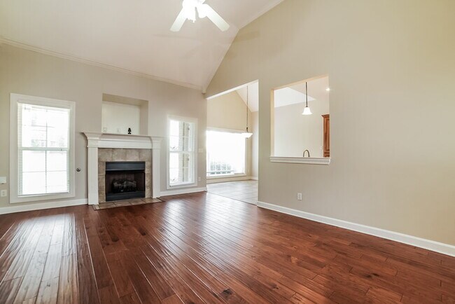 Foto del edificio - 2932 Keeley Cove