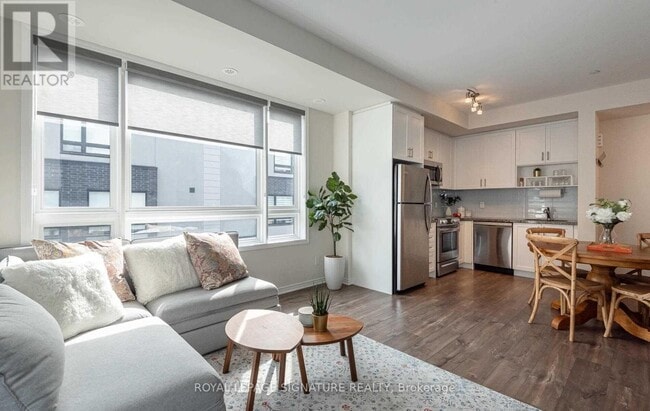 Photo du bâtiment - 1120 Briar Hill Ave