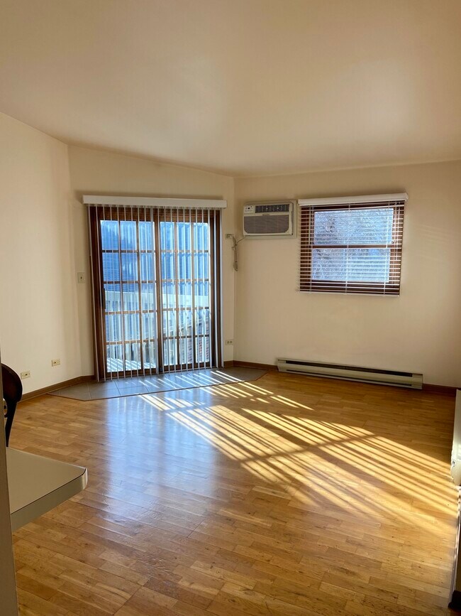 Foto del edificio - 4301 W Shamrock Ln