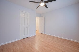 Building Photo - 5914 Clerkenwell Dr