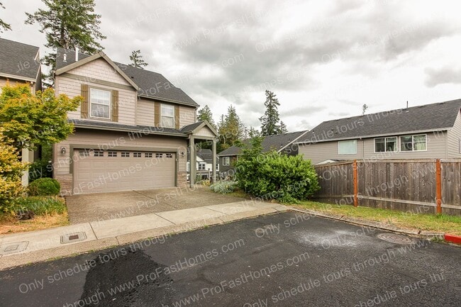 Building Photo - 13640 SE Madena Way