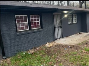 Building Photo - 3839 Horn Lake Rd
