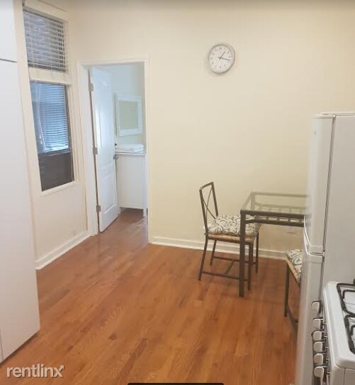 Foto del edificio - Studio, 1 bath  - 834 Bedford Ave